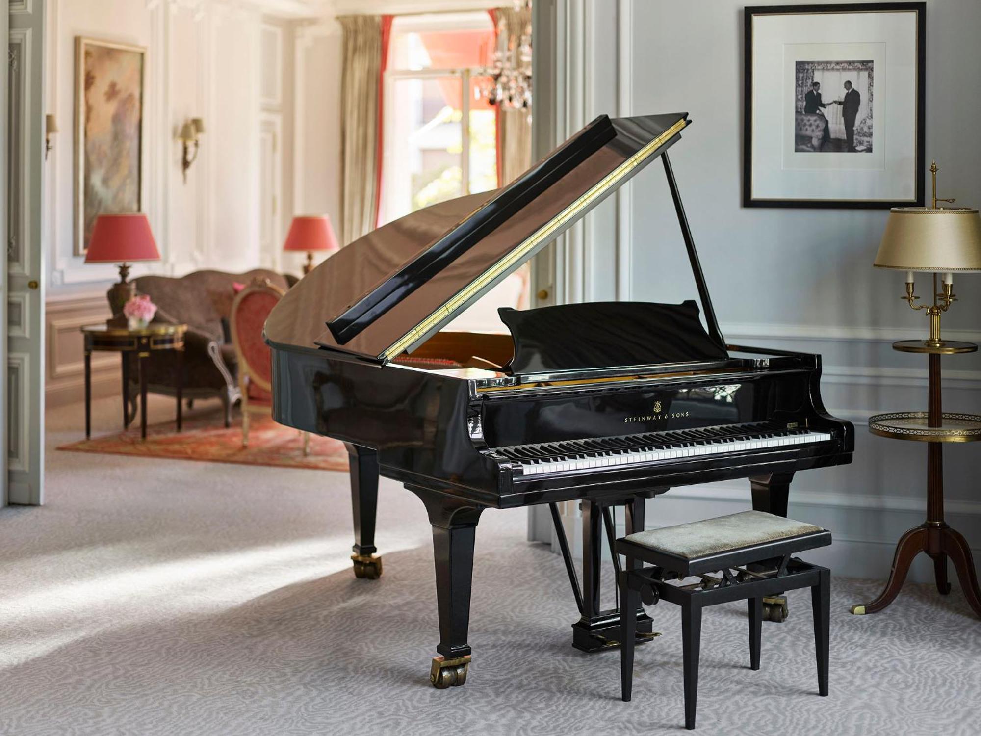 Plaza Athénée - Dorchester Collection 5* París