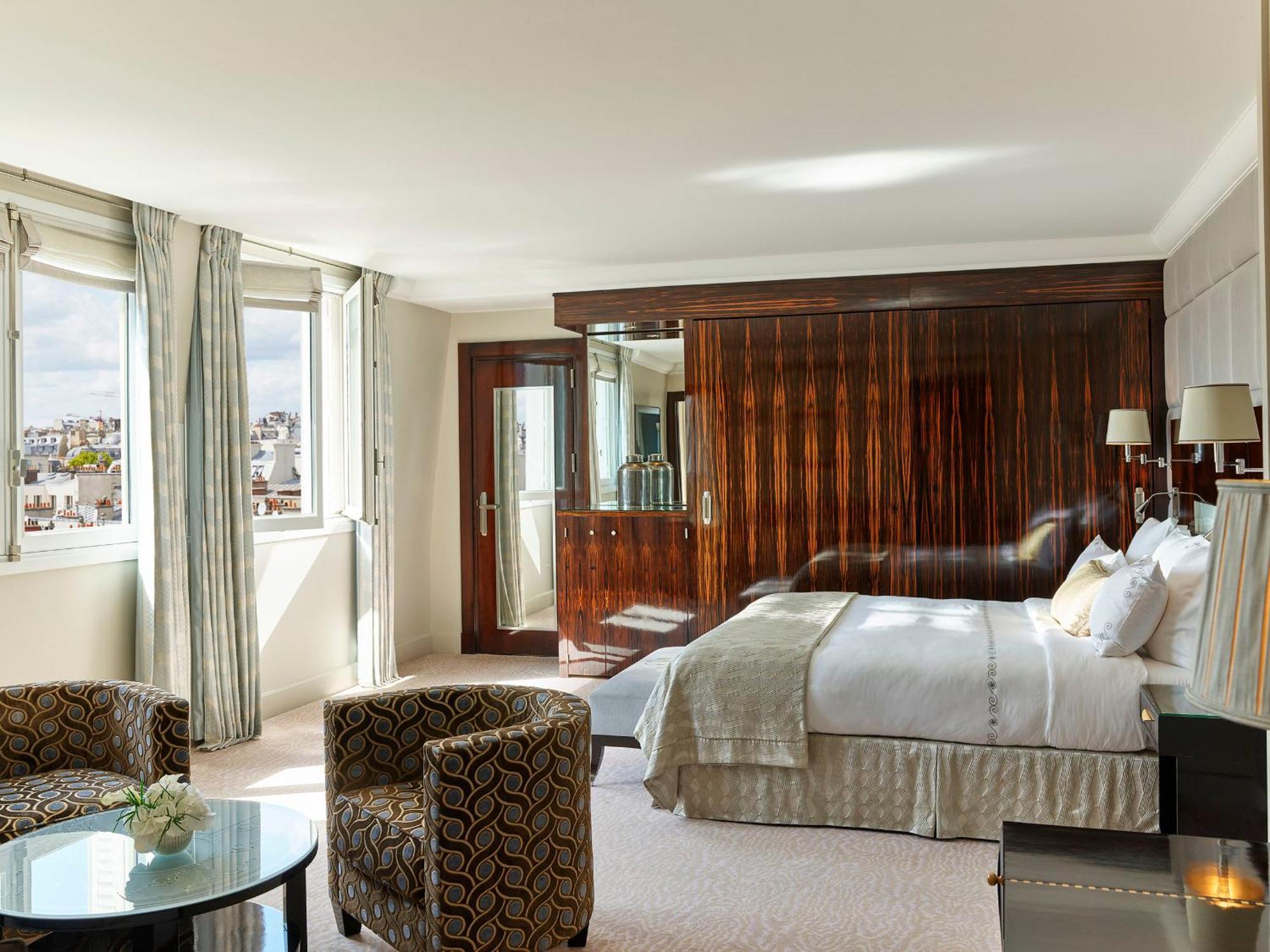 Plaza Athénée - Dorchester Collection 5* París