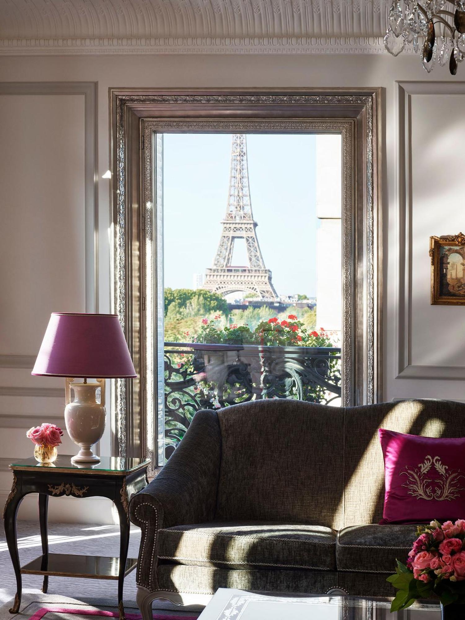 Hotel Plaza Athénée - Dorchester Collection