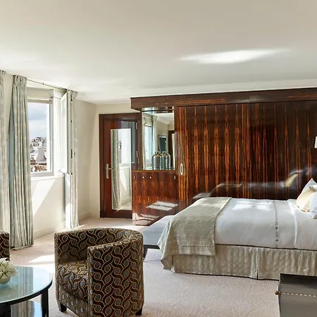 Hôtel Plaza Athénée - Dorchester Collection Paris Extérieur photo