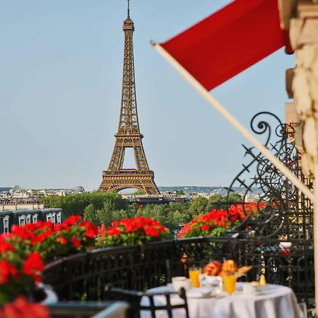 Hôtel Plaza Athénée - Dorchester Collection Paris Extérieur photo