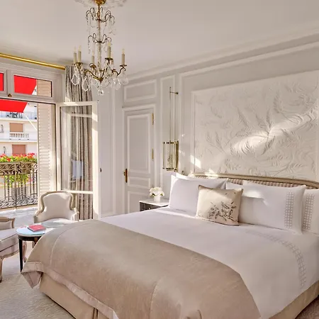 Hôtel Plaza Athénée - Dorchester Collection Paris Extérieur photo
